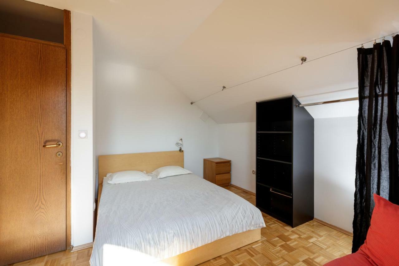 Cosy & Spacious Apt. Benc Zirovnica Eksteriør bilde