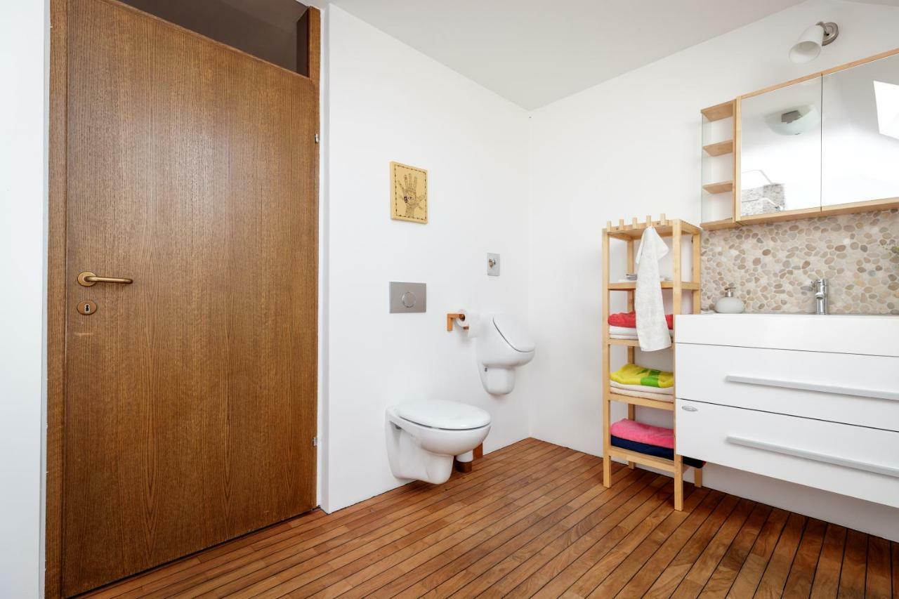 Cosy & Spacious Apt. Benc Zirovnica Eksteriør bilde